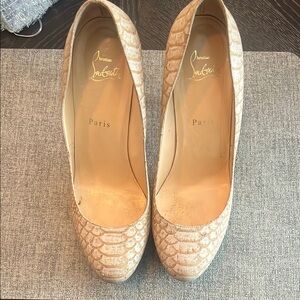 Christian Louboutin Cream Textured Heels